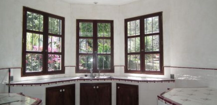 SCB217 – Casa en renta 2 habitaciones sin muebles