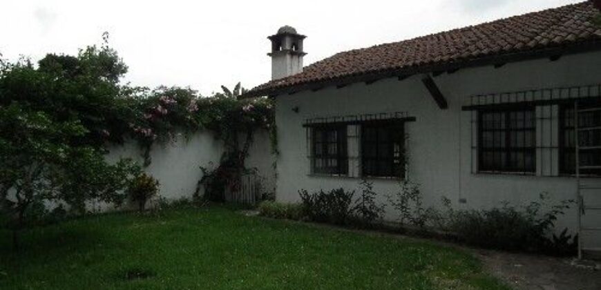 H281 – Casa en renta con 3 dormitorios sin muebles