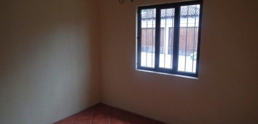 H267 – Casa en renta 3 habitaciones sin muebles