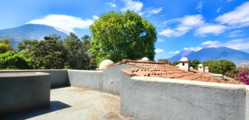 H255 – Casa en Renta San Pedro El Alto