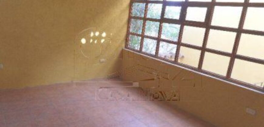 F240 – Casa En Renta 4 Habitaciones Sin Muebles