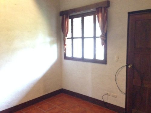 F237 – Apartment For Rent 2 Bedrooms Unfurnished