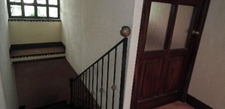 F236 – Apartamento en renta 2 habitaciones sin muebles