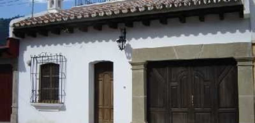 F203 – Casa En Renta 3 Habitaciones Sin Muebles