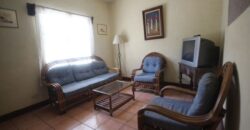 F200 – 3 bedroom house furnished