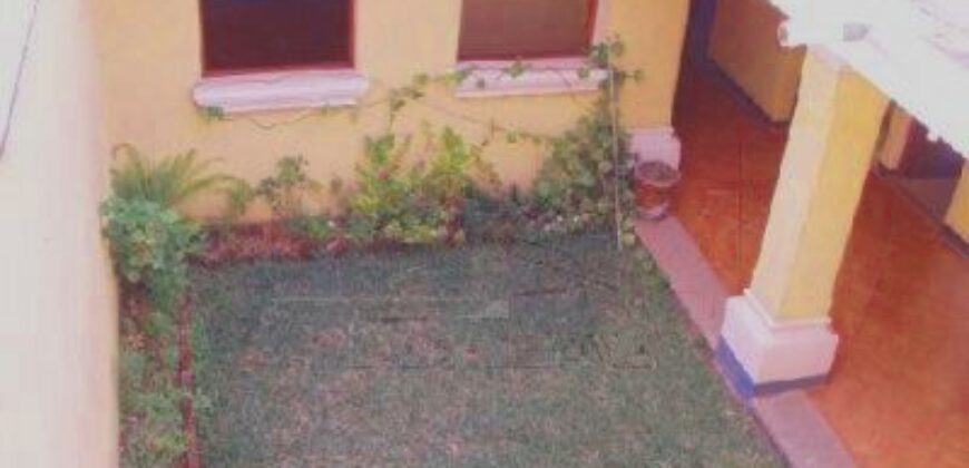 E228 – Casa En Renta 2 Habitaciones Sin Muebles