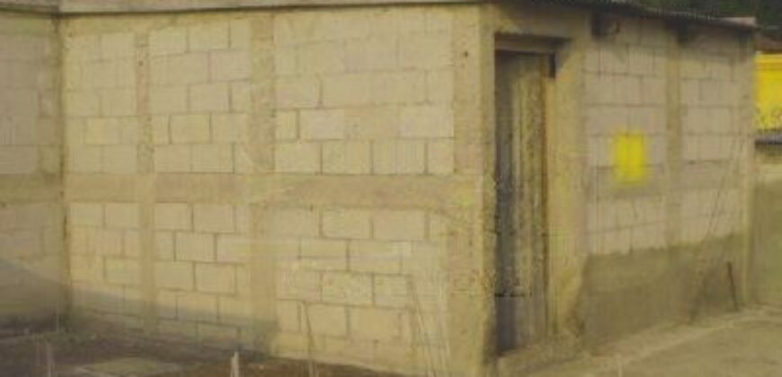 E228 – Casa En Renta 2 Habitaciones Sin Muebles