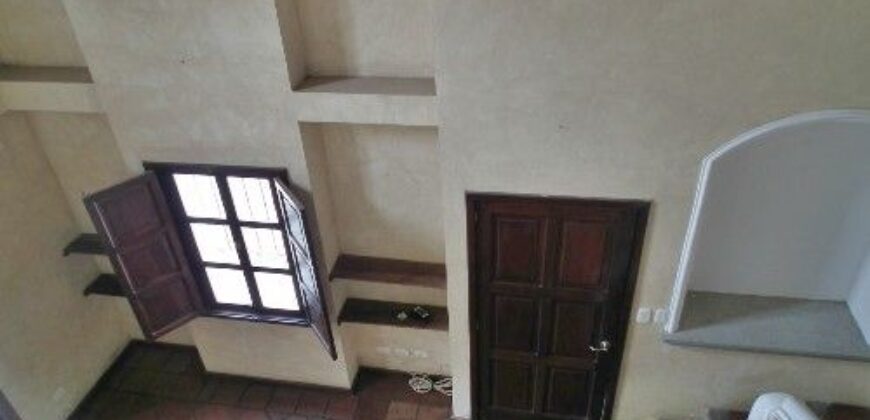 D255 – Casa en renta 4 habitaciones sin muebles