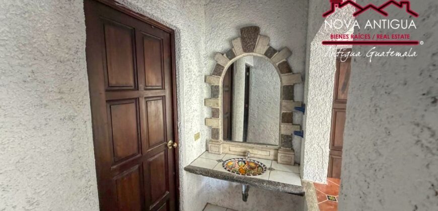 F306 – Unfurnished, 3 bedroom home