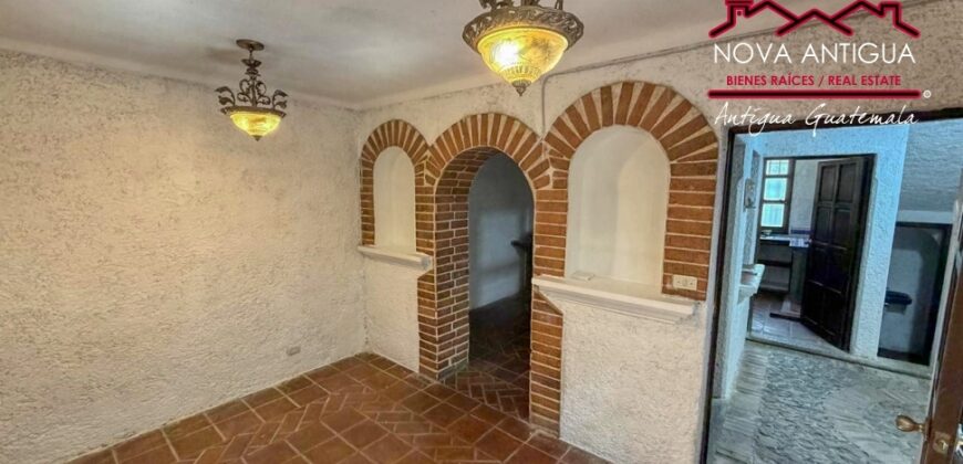 F306 – Unfurnished, 3 bedroom home