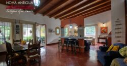 H259 – Casa dentro de area Residencial con 3 dormitorios