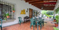 H259 – Casa dentro de area Residencial con 3 dormitorios