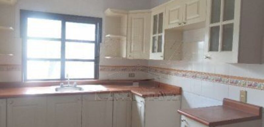 F238 – House For Rent 3 Bedrooms Unfurnished