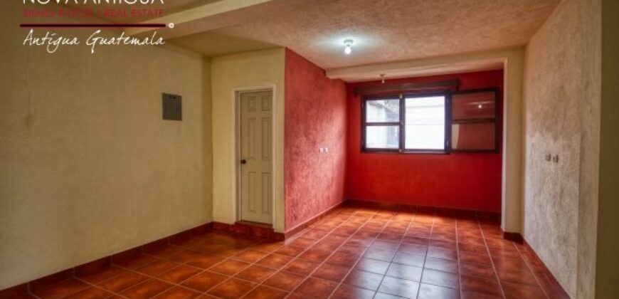 J243 – 3 bedroom apartment unfurnished