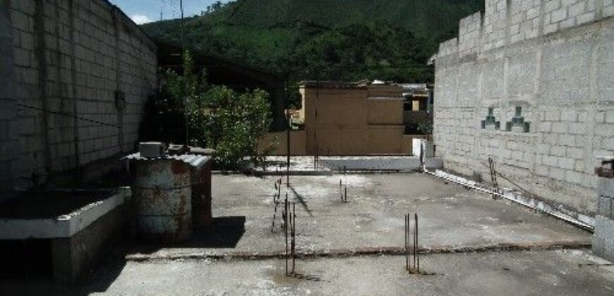 F283 – Casa 2 habitaciones sin muebles (SE ACEPTA MASCOTA)