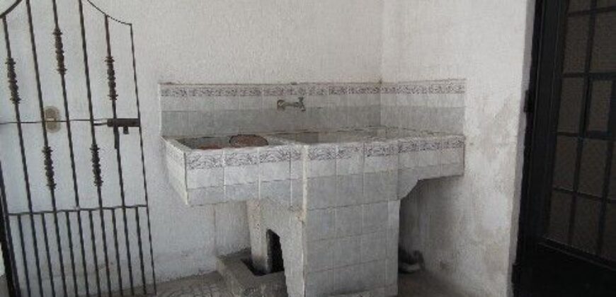 F283 – Casa 2 habitaciones sin muebles (SE ACEPTA MASCOTA)