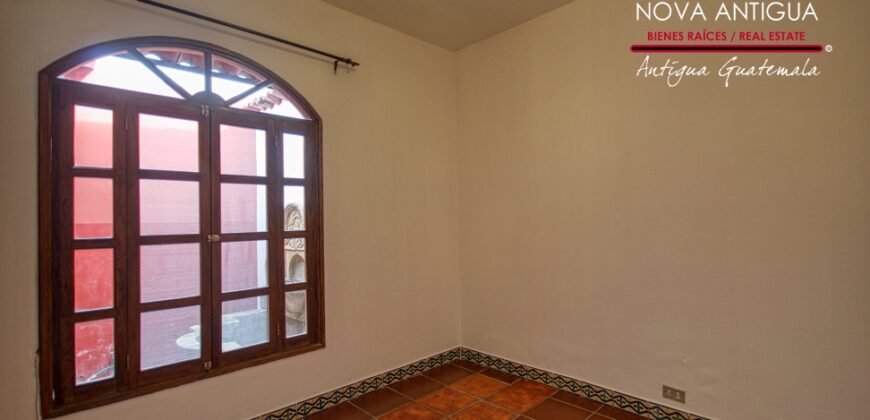 G244 – 2 bedrooms apartment unfurnished