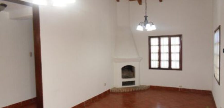 A582 – Apartamento en renta 2 dormitorios sin muebles