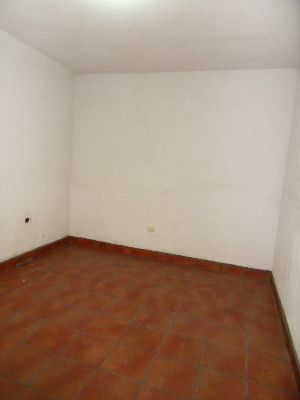 F289 – Casa  2 dormitorios sin muebles