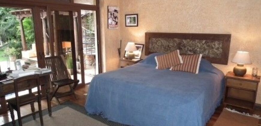 D263 – Exclusive house furnished and equipped with swimming pool for rent