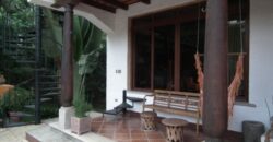 D263 – Exclusive house furnished and equipped with swimming pool for rent