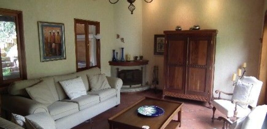 A766 – 3 bedrooms hosue for rent furnished