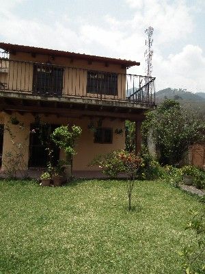 F295 – Furnished house in Pastores