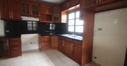 F294 – 5 bedroom house unfurnished