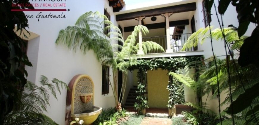 Q21 – Lindo apartamento amueblado y equipado.