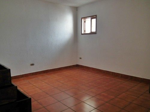J290 – Apartamento 1 habitación sin muebles