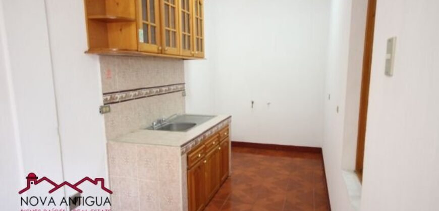 F302 – Apartamento en renta 1 habitación sin muebles en primer nivel