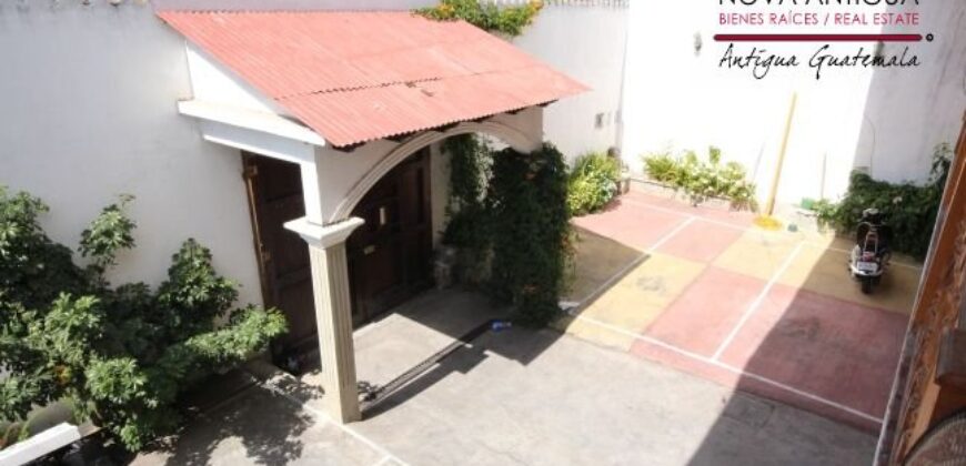 F301 – Apartamento 1 habitacion sin muebles en primer nivel