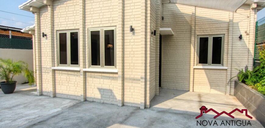 H282 – Casa 3 habitaciones sin muebles