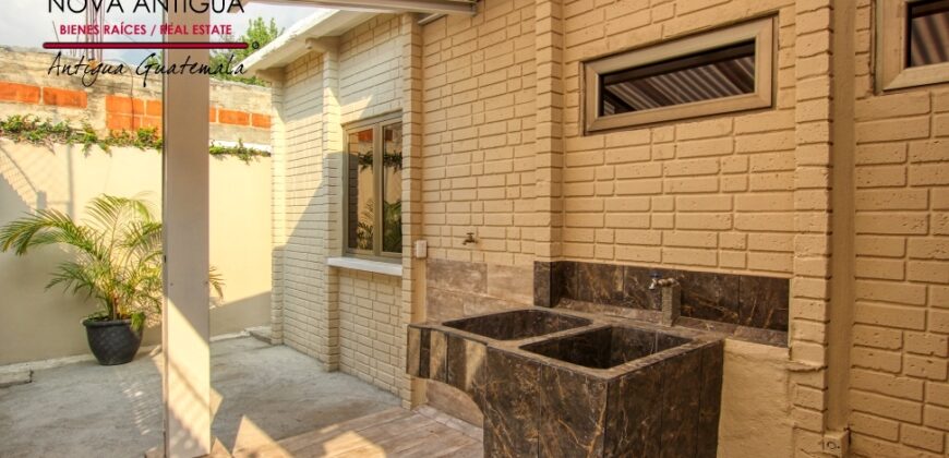 H282 – Casa 3 habitaciones sin muebles