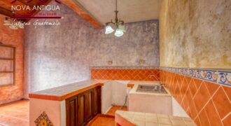 F232 – 3 bedrooms hosue for rent  unfurnished