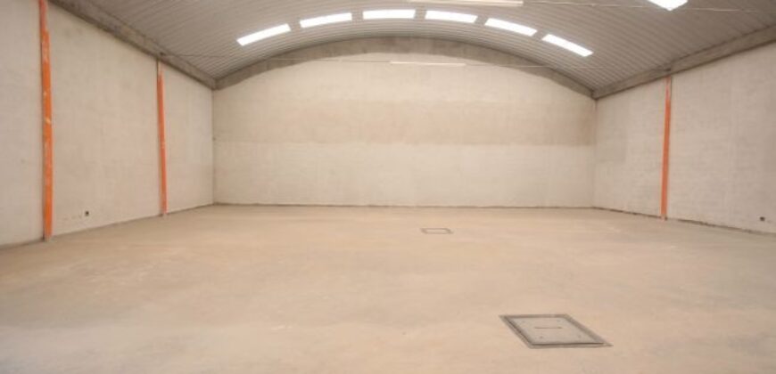 D242 – Bodega en el area de Panorama