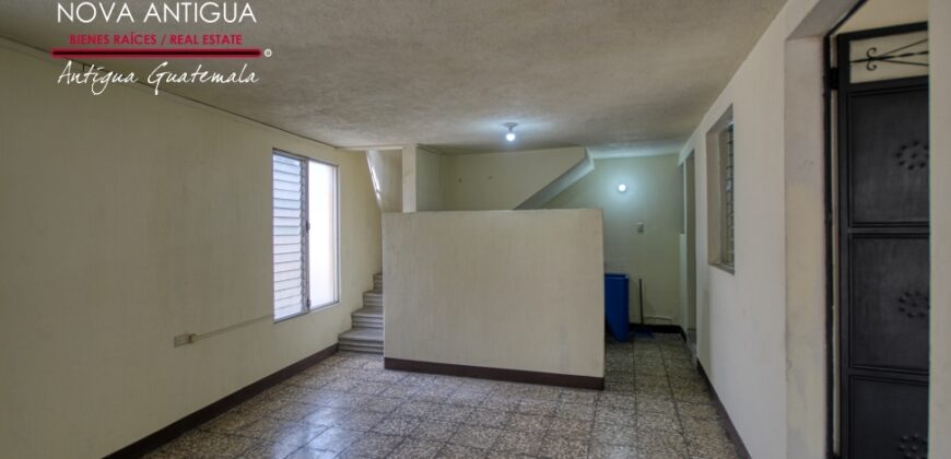 J284 – Casa 3 habitaciones sin muebles