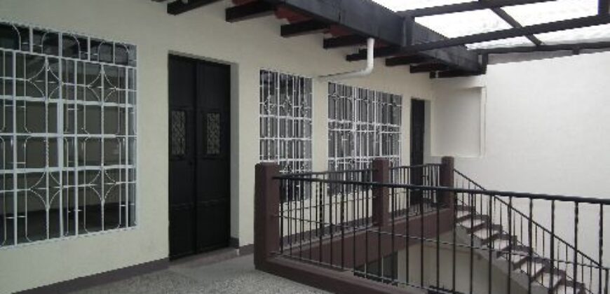 J301 – 3 bedroom house unfurnished