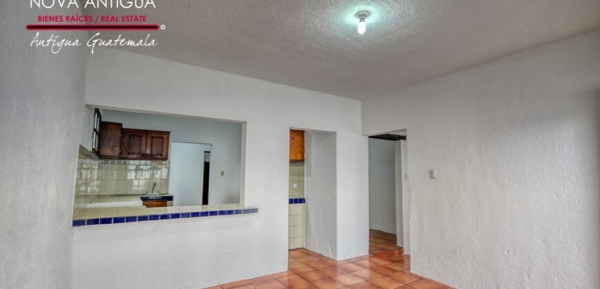 N300 – Casa en renta en el area de San Gaspar Vivar