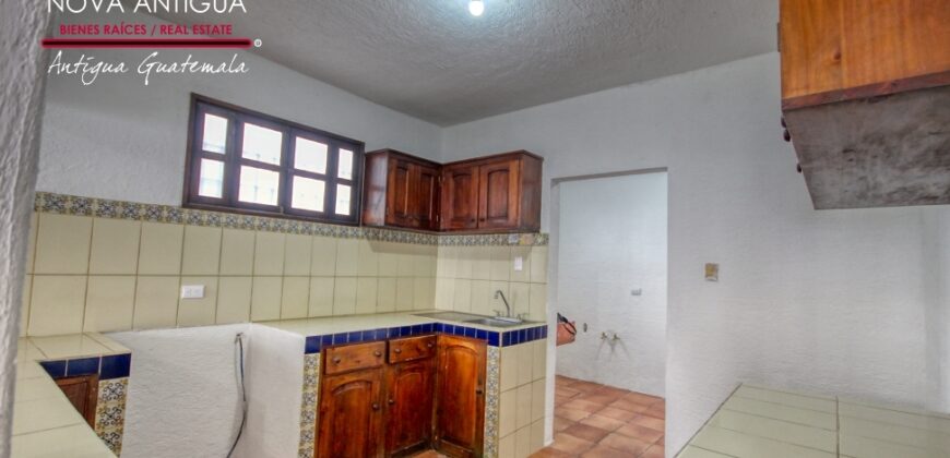 N300 – Casa en renta en el area de San Gaspar Vivar
