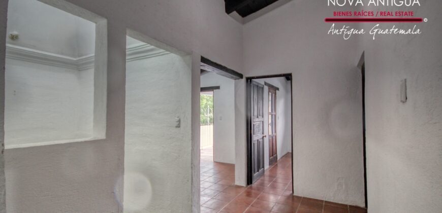 N300 – Casa en renta en el area de San Gaspar Vivar