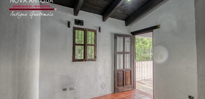N300 – Casa en renta en el area de San Gaspar Vivar