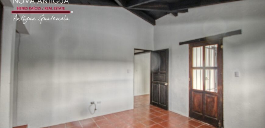 N300 – Casa en renta en el area de San Gaspar Vivar