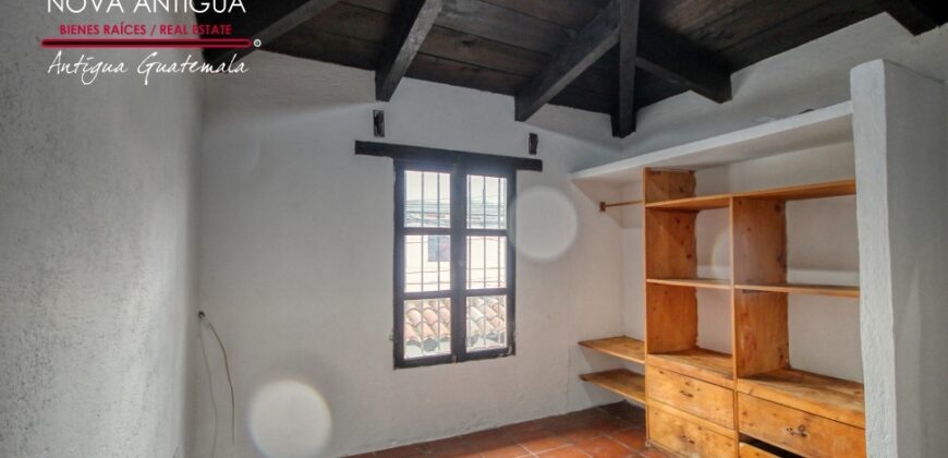 N300 – Casa en renta en el area de San Gaspar Vivar