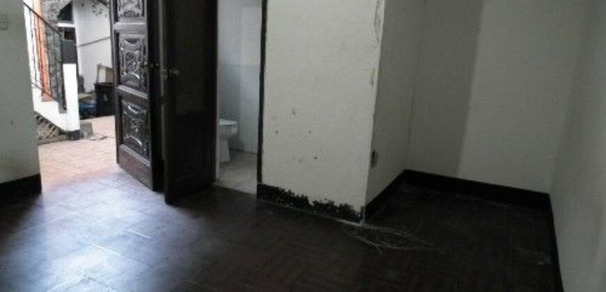 A3070 – Casa para comercio de 16 ambientes