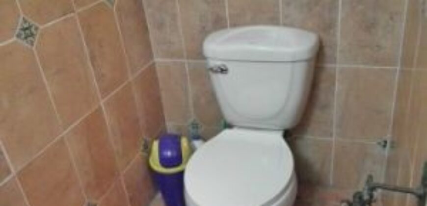 A3077 – Casa en renta amueblada de 3 habitaciones