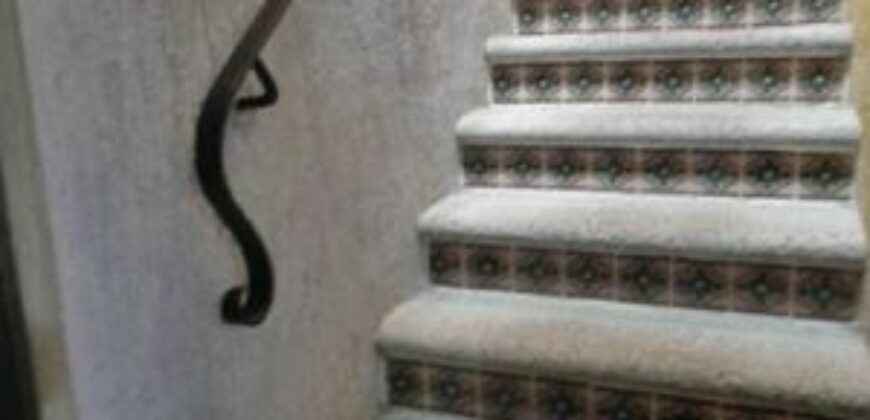 A3077 – Casa en renta amueblada de 3 habitaciones