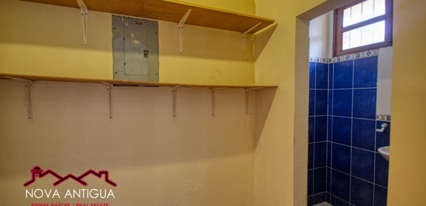 D269 – 5 bedroom house unfurnished