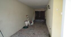F320 – 6 bedrooms house for rent
