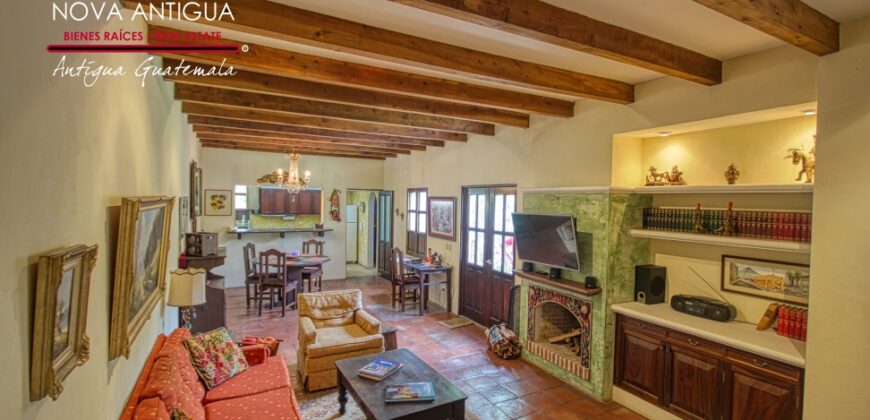 A3093 – Two room house for rent fully furnished and equipped